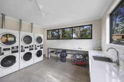 Laundry at Lilydale Pine Hill Caravan Park